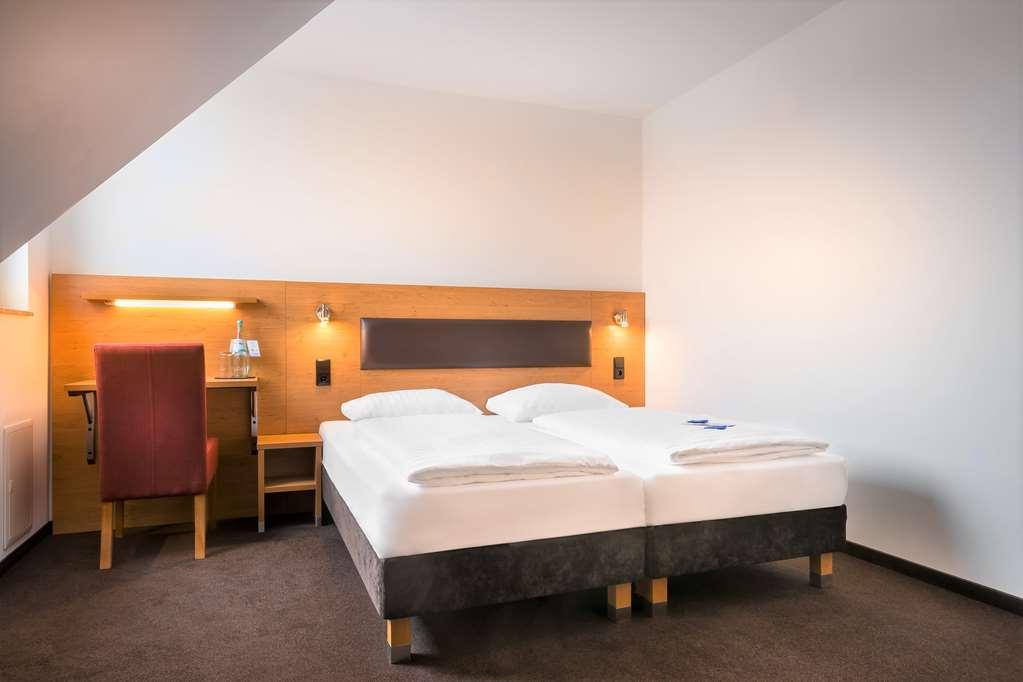 Novum Hotel Bruy Στουτγκάρδη Δωμάτιο φωτογραφία